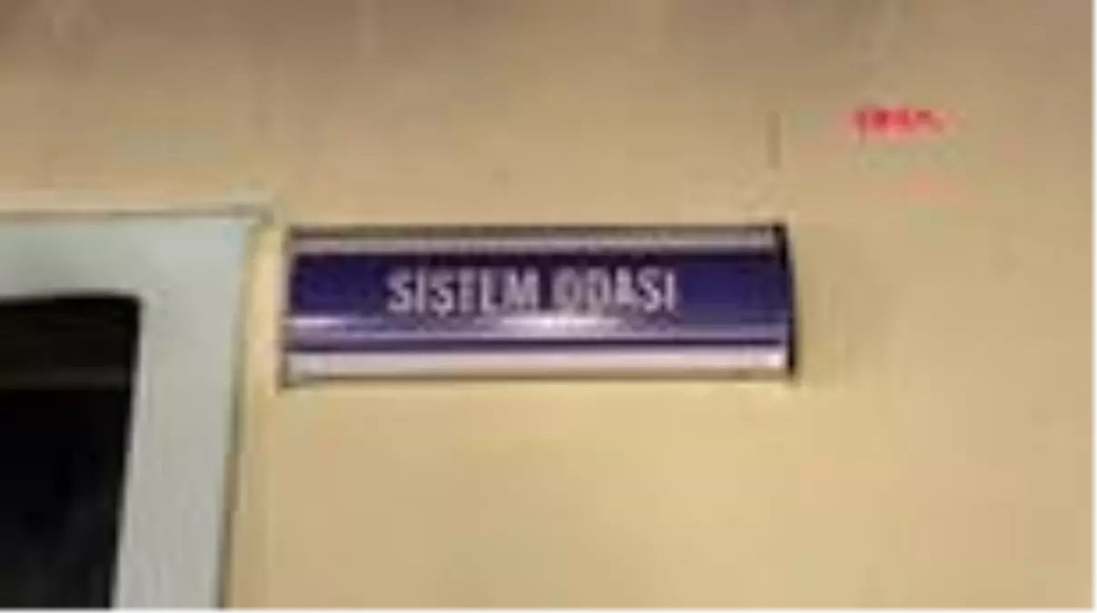 Son dakika! Van'da, vergi dairesinde yangın