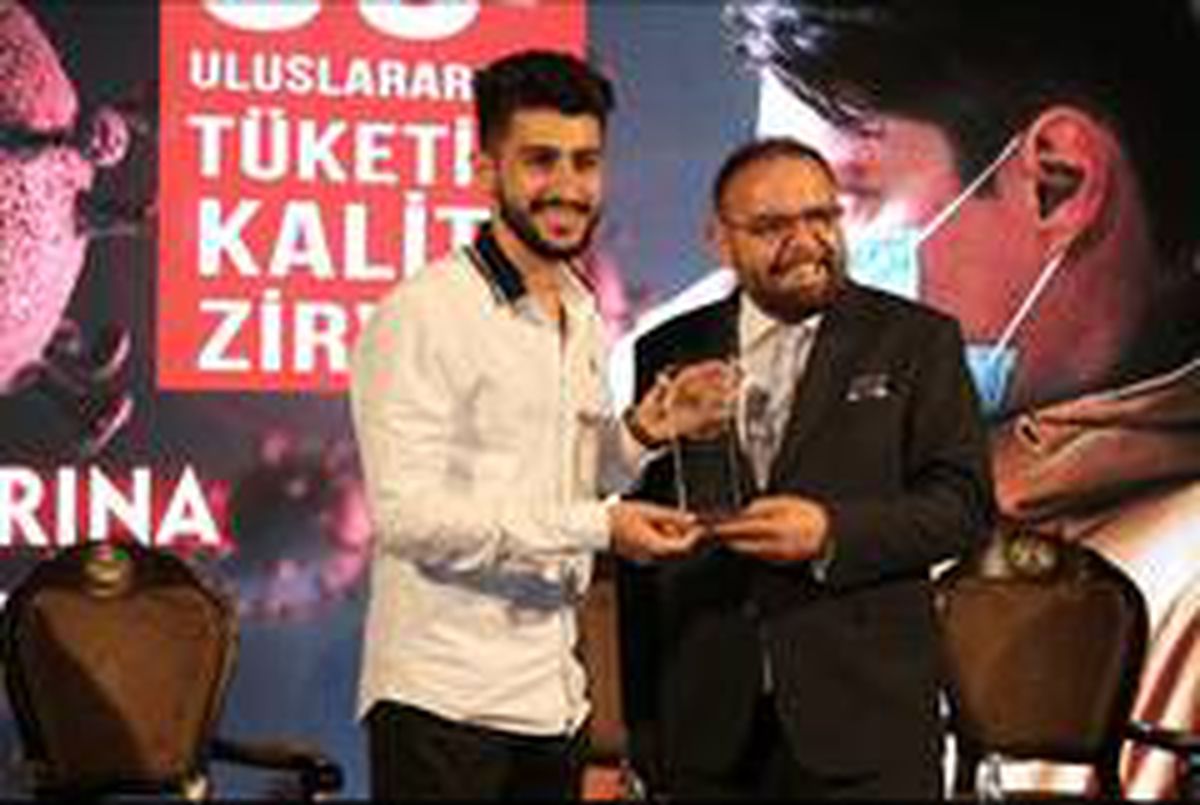 YSA CEO'suna dijital medya uzmanlığı ödülü