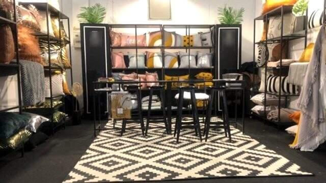 'Barbie' tutkusuyla tasarıma merak salan genç kız, kendi işini kurup birçok ülkeye ihracat yapmaya başladı