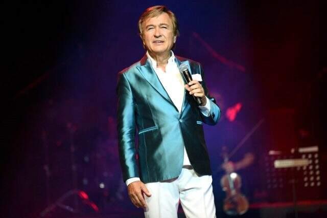 Erol Evgin ve Ceylan Ertem'in düeti takipçilerinden tam not aldı