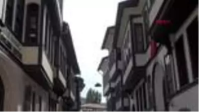 KÜTAHYA Şehzadelerin yetiştiği tarihi sokak, kent turizmine hizmet ediyor KÜTAHYA Şehzadelerin yetiştiği tarihi sokak, kent turizmine hizmet ediyor
