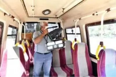 Mamak'ta araçlar tek tek dezenfekte ediliyor Mamak'ta araçlar tek tek dezenfekte ediliyor