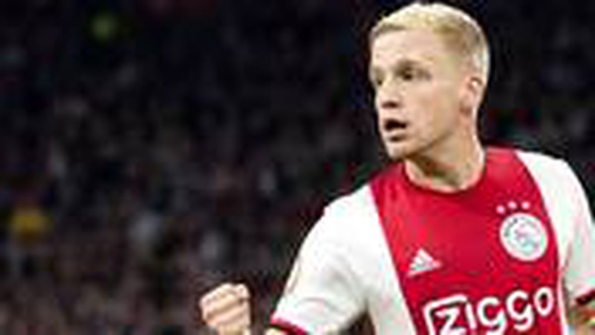 Manchester United, Ajax'tan Donny van de Beek'i transfer etti