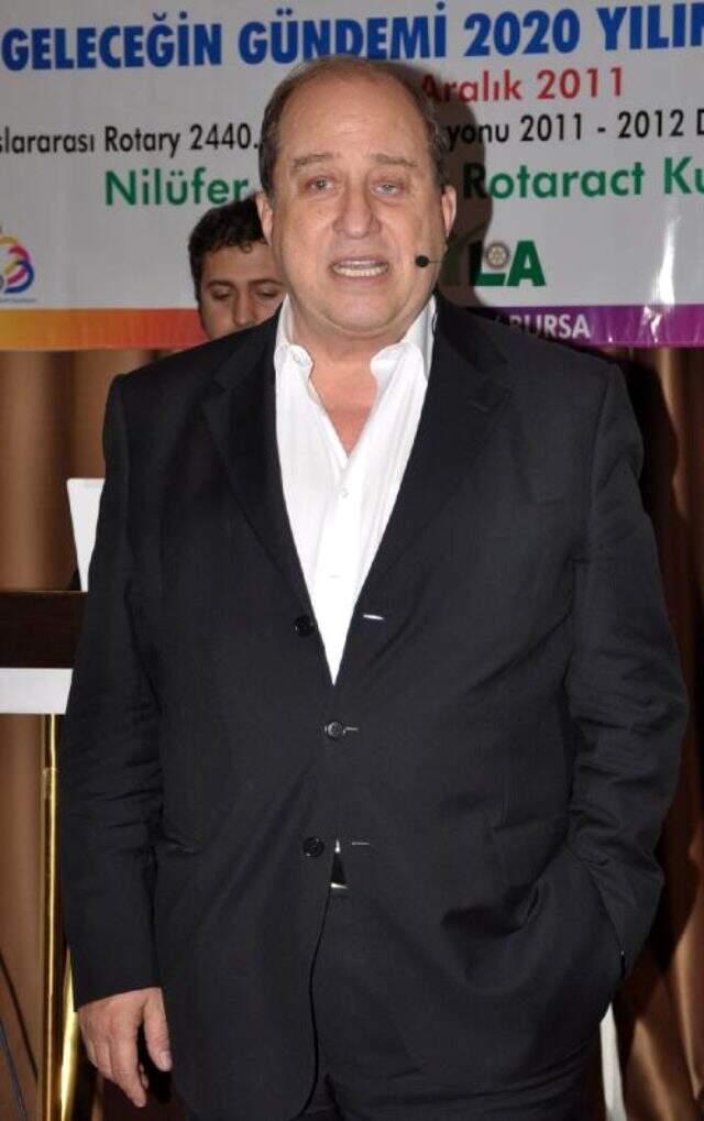 Nuri Çolakoğlu kimdir? Nuri Çolakoğlu kaç yaşında? Nuri Çolakoğlu Nuri Çolakoğlu kimdir? Nuri Çolakoğlu kaç yaşında? Nuri Çolakoğlu