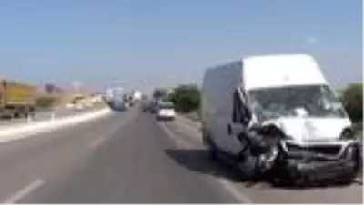 Son dakika haberi! Aynı yerde peş peşe meydana gelen iki kazada bir kişi öldü Son dakika haberi! Aynı yerde peş peşe meydana gelen iki kazada bir kişi öldü