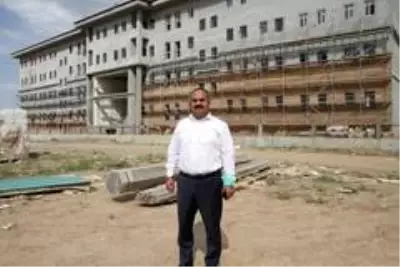 Son dakika politika: Başkan Deniz: 'Malazgirt'te milyonluk yatırımlar yapılıyor' Son dakika politika: Başkan Deniz: 'Malazgirt'te milyonluk yatırımlar yapılıyor'