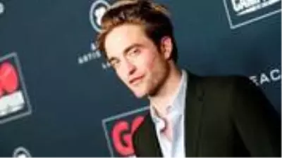 Batman'ın yeni başrol oyuncusu Robert Pattinson, koronavirüse yakalandı Batman'ın yeni başrol oyuncusu Robert Pattinson, koronavirüse yakalandı
