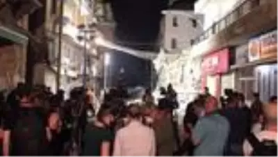 Beyrut'taki patlamanın 30'uncu gününde enkaz altında bir canlıya ulaşma umudu doğdu Beyrut'taki patlamanın 30'uncu gününde enkaz altında bir canlıya ulaşma umudu doğdu