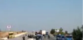Ahmet Kahraman: Biga'da 5 aracın karıştığı 2 trafik kazasında 1 kişi öldü, 4 kişi yaralandı Ahmet Kahraman: Biga'da 5 aracın karıştığı 2 trafik kazasında 1 kişi öldü, 4 kişi yaralandı