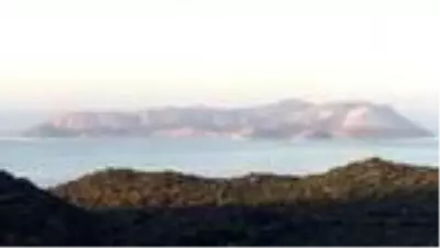 Gündemdeki ada Meis için konuşan başkan: 'Kaş ile Meis arasında iç içe geçmiş bir kültür var' Gündemdeki ada Meis için konuşan başkan: 'Kaş ile Meis arasında iç içe geçmiş bir kültür var'