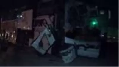 Aksaray'da yolcu otobüsü ile kamyon çarpıştı: 4 yaralı