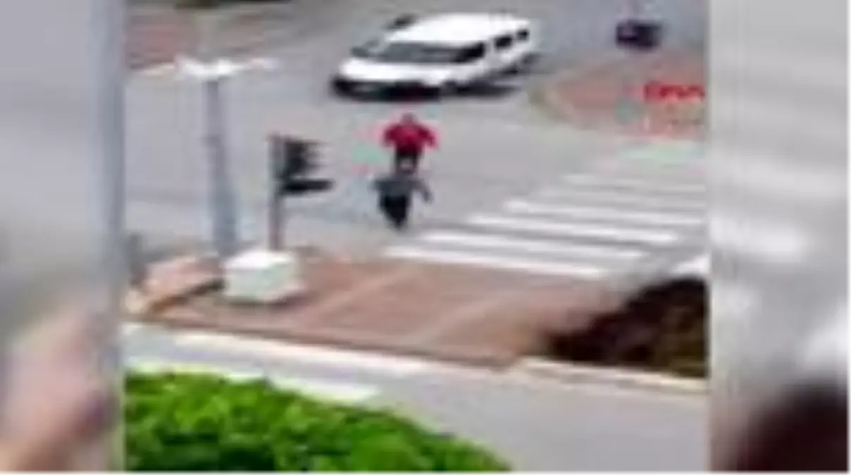 ANTALYA Park halindeki otomobile pompalıyla ateş açıldı, 19 yaşındaki Rabia öldü