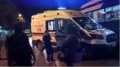 Başkent'te ambulans kaza yaptı: 3 sağlık çalışanı yaralı Başkent'te ambulans kaza yaptı: 3 sağlık çalışanı yaralı