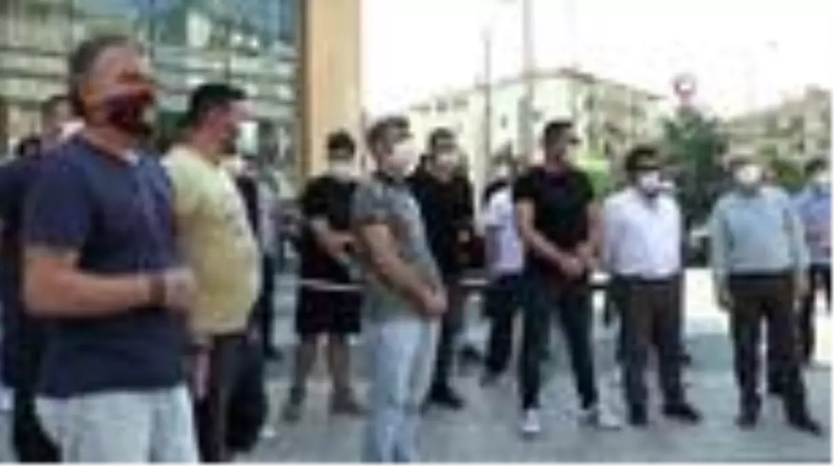 Öğrenci kenti Eskişehir'de üniversiteler açılmayınca esnaf isyan etti