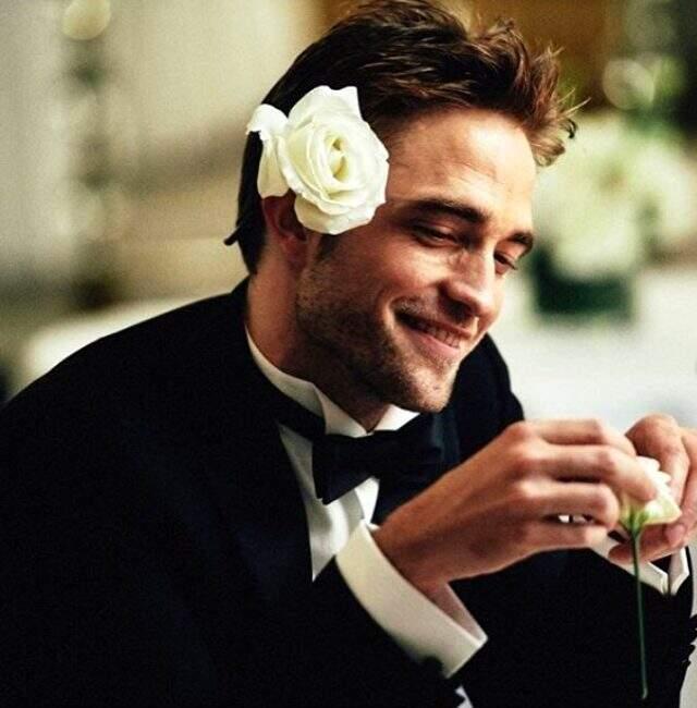 Robert Pattinson kimdir? Robert Pattinson kaç yaşında, nereli? Robert Pattinson filmleri neler?