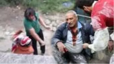 Fındık işçilerinin dövüldüğü iddiası sosyal medyayı karıştırdı! Valilik'ten konuyla ilgili açıklama geldi Fındık işçilerinin dövüldüğü iddiası sosyal medyayı karıştırdı! Valilik'ten konuyla ilgili açıklama geldi