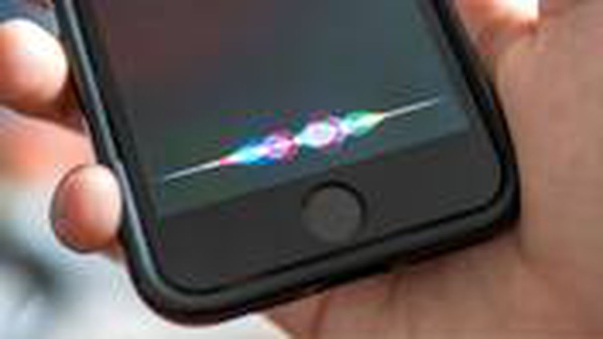 Siri'nin açığını bulan 2 genç, bin lira ödül kazandı