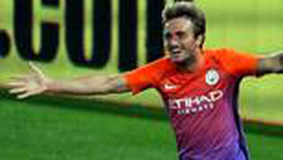 Aleix Garcia kimdir? Aleix Garcia kaç yaşında nereli? Aleix Garcia hangi pozisyonda oynuyor? Aleix Garcia hangi takımlarda oynadı?