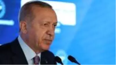 Cumhurbaşkanı Erdoğan, Göztepe Şehir Hastanesi'nin açılışında kurallara uymayanlara sitem etti Cumhurbaşkanı Erdoğan, Göztepe Şehir Hastanesi'nin açılışında kurallara uymayanlara sitem etti