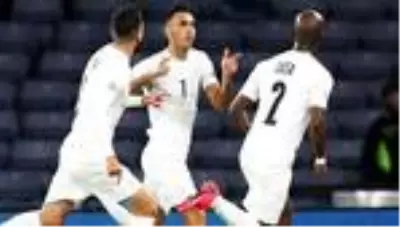 Fenerbahçe'nin istediği Eran Zahavi, İskoçya'ya attığı golle takımına beraberliği getirdi Fenerbahçe'nin istediği Eran Zahavi, İskoçya'ya attığı golle takımına beraberliği getirdi