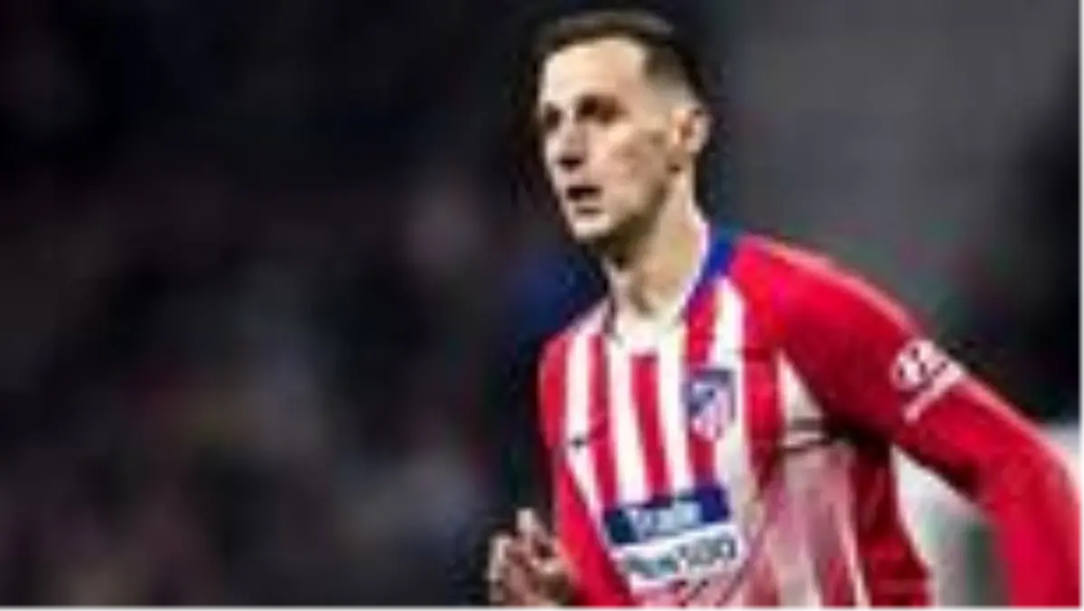 Nikola Kalinic kimdir? Nikola Kalinic kaç yaşında nereli? Nikola Kalinic hangi pozisyonda oynuyor? Nikola Kalinic hangi takımlarda oynadı?