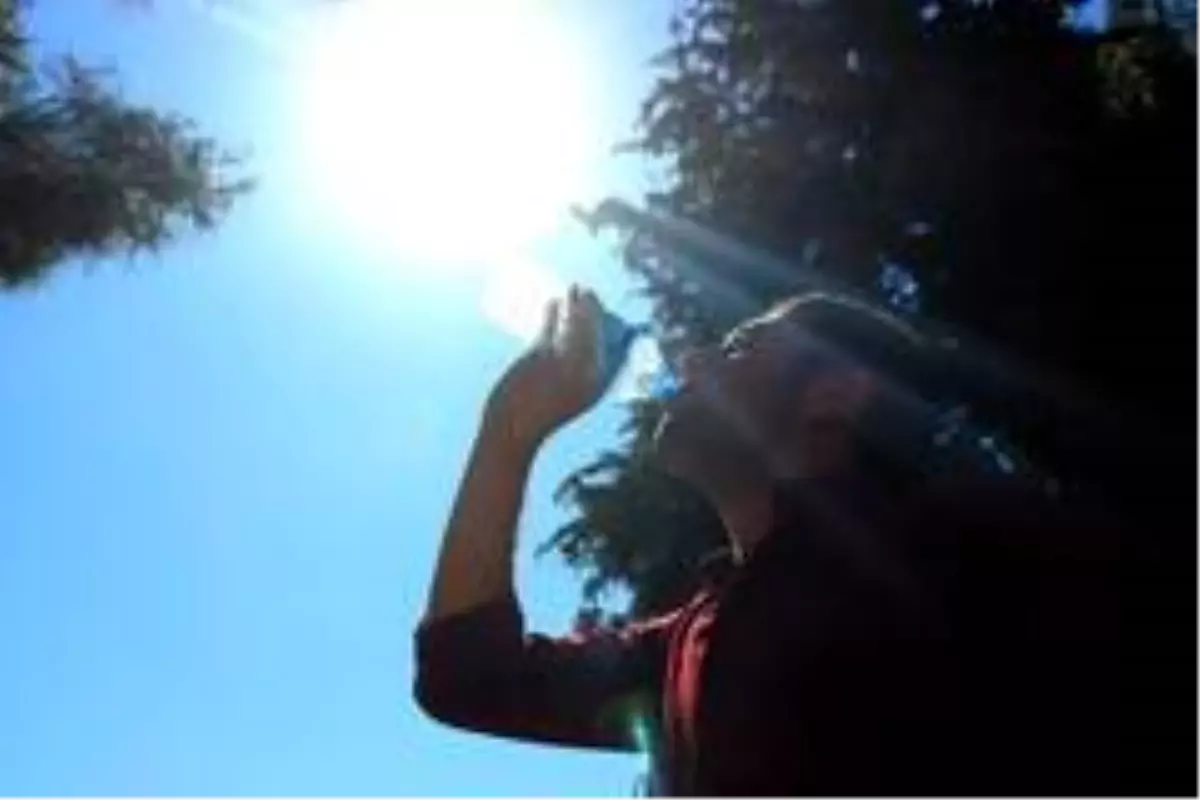 Pazartesi günü sıcaklık yükseliyor