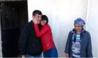 Yüzüne asit atan saldırganını affeden Berfin pişman: Bunu nasıl yapabildim Yüzüne asit atan saldırganını affeden Berfin pişman: Bunu nasıl yapabildim