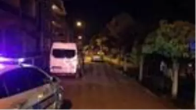 Yabancı uyruklu genç, köprünün ayaklarına kendisini asarak intihar etti Yabancı uyruklu genç, köprünün ayaklarına kendisini asarak intihar etti