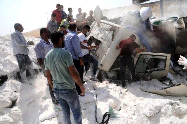 Şırnak'ta iki tırın çarpıştığı kazada 3 kişi hayatını kaybetti, 5 kişi yaralandı