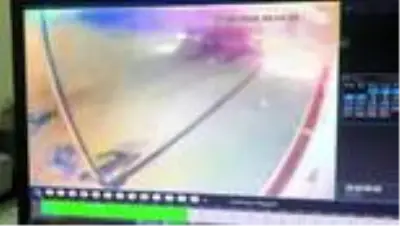 Avcılar'da polise silahlı saldırı güvenlik kamerasında Avcılar'da polise silahlı saldırı güvenlik kamerasında