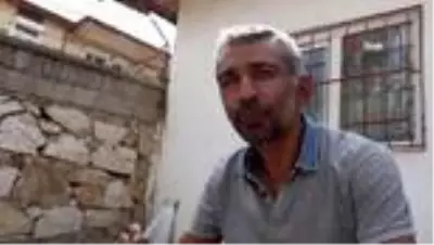 Habersiz çekilen pencere fotoğrafı ile yerli gazoz firmasının reklam yüzü oldu Habersiz çekilen pencere fotoğrafı ile yerli gazoz firmasının reklam yüzü oldu