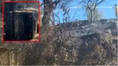 Devrilen saman yüklü kamyon alev alev yandı! Kazada sürücü hayatını kaybetti Devrilen saman yüklü kamyon alev alev yandı! Kazada sürücü hayatını kaybetti