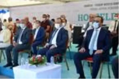 Elazığ'da, iş insanı Soylu'nun yaptıracağı okulun temeli atıldı Elazığ'da, iş insanı Soylu'nun yaptıracağı okulun temeli atıldı