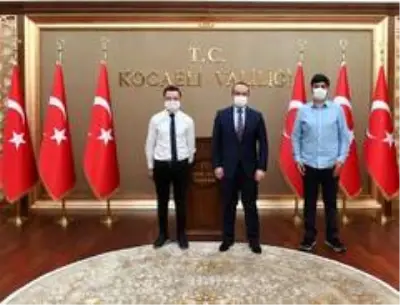 İHA'dan Vali Yavuz'a ziyaret İHA'dan Vali Yavuz'a ziyaret