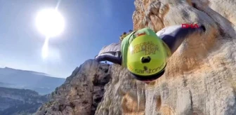 KARAMAN Ermenek'te wingsuit ve yamaç paraşütü heyecanı