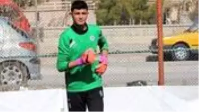 Konyaspor U19 takımının kalecisi Mustafa Berzan Tekbaş hayatını kaybetti Konyaspor U19 takımının kalecisi Mustafa Berzan Tekbaş hayatını kaybetti