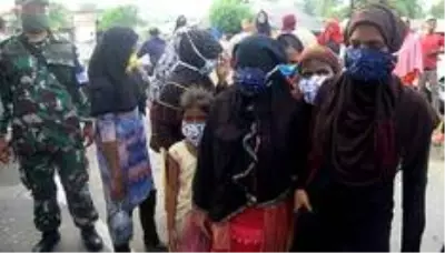 Mart ayında Bangladeş'ten kaçan 300 Arakanlı Müslüman Endonezya'ya ulaştı Mart ayında Bangladeş'ten kaçan 300 Arakanlı Müslüman Endonezya'ya ulaştı