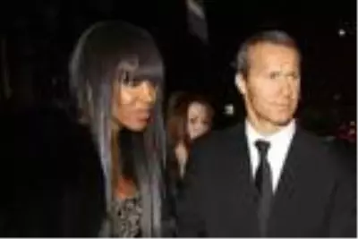 Naomi Campbell'a eski sevgilisinden 3 milyon dolarlık alacak davası Naomi Campbell'a eski sevgilisinden 3 milyon dolarlık alacak davası