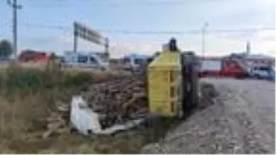 Kazayı izleyen 2 vatandaş, yanlarına gelen polisin sorusuna cevap veremeyince 1800 TL ceza ödedi Kazayı izleyen 2 vatandaş, yanlarına gelen polisin sorusuna cevap veremeyince 1800 TL ceza ödedi
