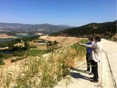Vali Orhan Tavlı Milas OSB alanında incelemede bulundu Vali Orhan Tavlı Milas OSB alanında incelemede bulundu