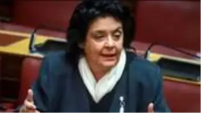 Yunan Milletvekili Liana Kanelli: Türkiye bölgesel bir süper güç, Fransa'ya güvenmekle hata yapıyoruz Yunan Milletvekili Liana Kanelli: Türkiye bölgesel bir süper güç, Fransa'ya güvenmekle hata yapıyoruz