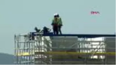 1915 Çanakkale Köprüsü'nde kılavuz halat çekimi nedeniyle Boğaz gemi geçişlerine kapatıldı-1