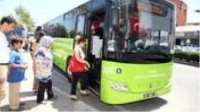 Adana Büyükşehir Belediye Başkanı Zeydan Karalar, özür dileyerek ulaşıma yapılan zammı paylaştı Adana Büyükşehir Belediye Başkanı Zeydan Karalar, özür dileyerek ulaşıma yapılan zammı paylaştı