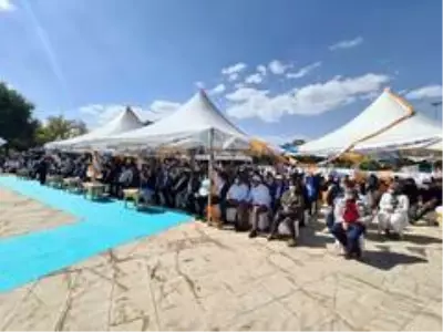 AK Parti 5. Olağan Kongresi düzenlendi AK Parti 5. Olağan Kongresi düzenlendi