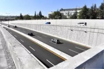 Büyükşehir'den iki dev proje daha: Şaşmaz Bulvarı ve Ayaş Yolu'na yeni köprülü kavşaklar yapılacak