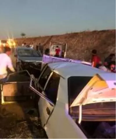 Gaziantep�te 4 aracın karıştığı zincirleme kazada ilk