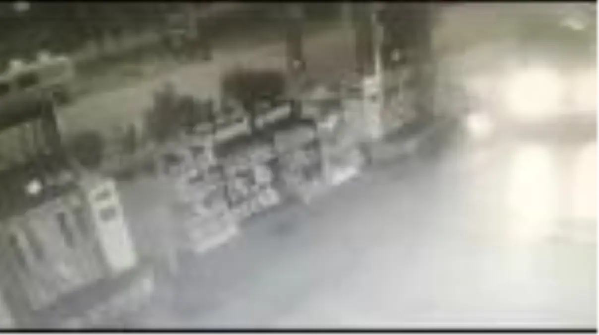 Hırsızlıktan aranan 2 şüpheli yakalandı