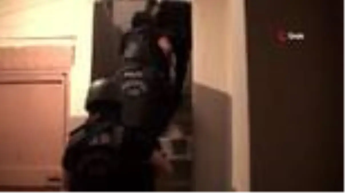 İstanbul merkezli 7 ilde terör operasyonu: 14 gözaltı