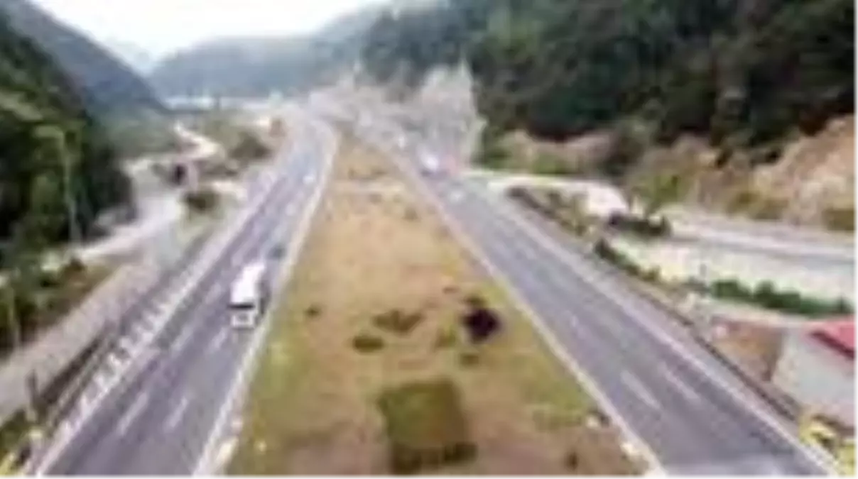 'İstanbul'un Anadolu'ya açılan kapısı'ndan 8 ayda 7 milyon araç geçti