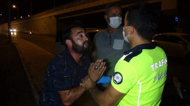 Kaza yapan oğlunu haklı çıkarabilmek için olay yerinden canlı yayın yapan babasının savunması pes dedirtti